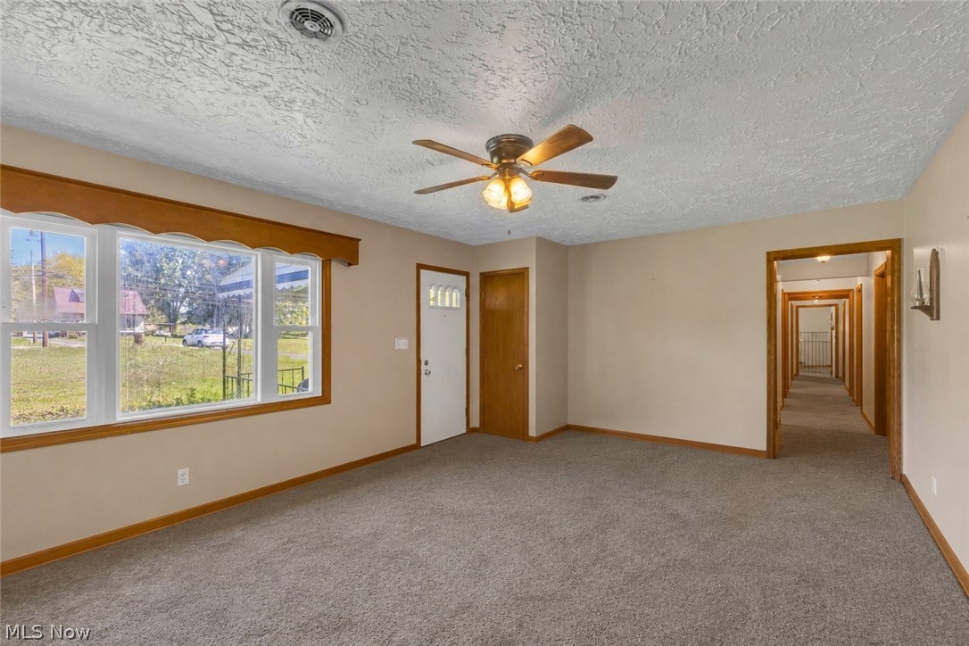 4556 Warren - Sharon Road Vienna, OH 44473 - Photo 3 of 23