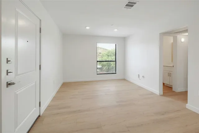 $1,550 | 1915 East Martin Luther King Jr Boulevard, Unit 108, Austin, TX 78702
