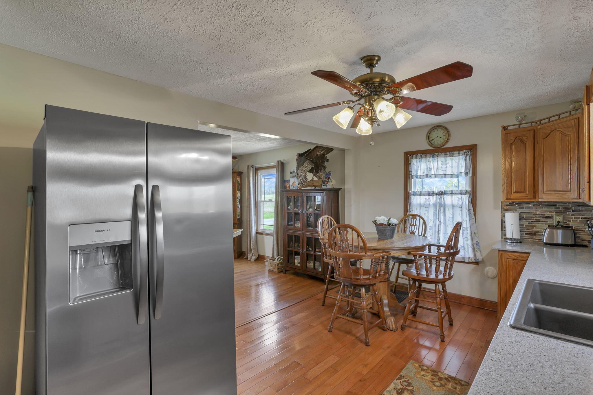 5502 Dutch Ridge Road Southeast New Straitsville, OH 43766 - Photo 21 of 80 20-web-or-mls-0V3A4185