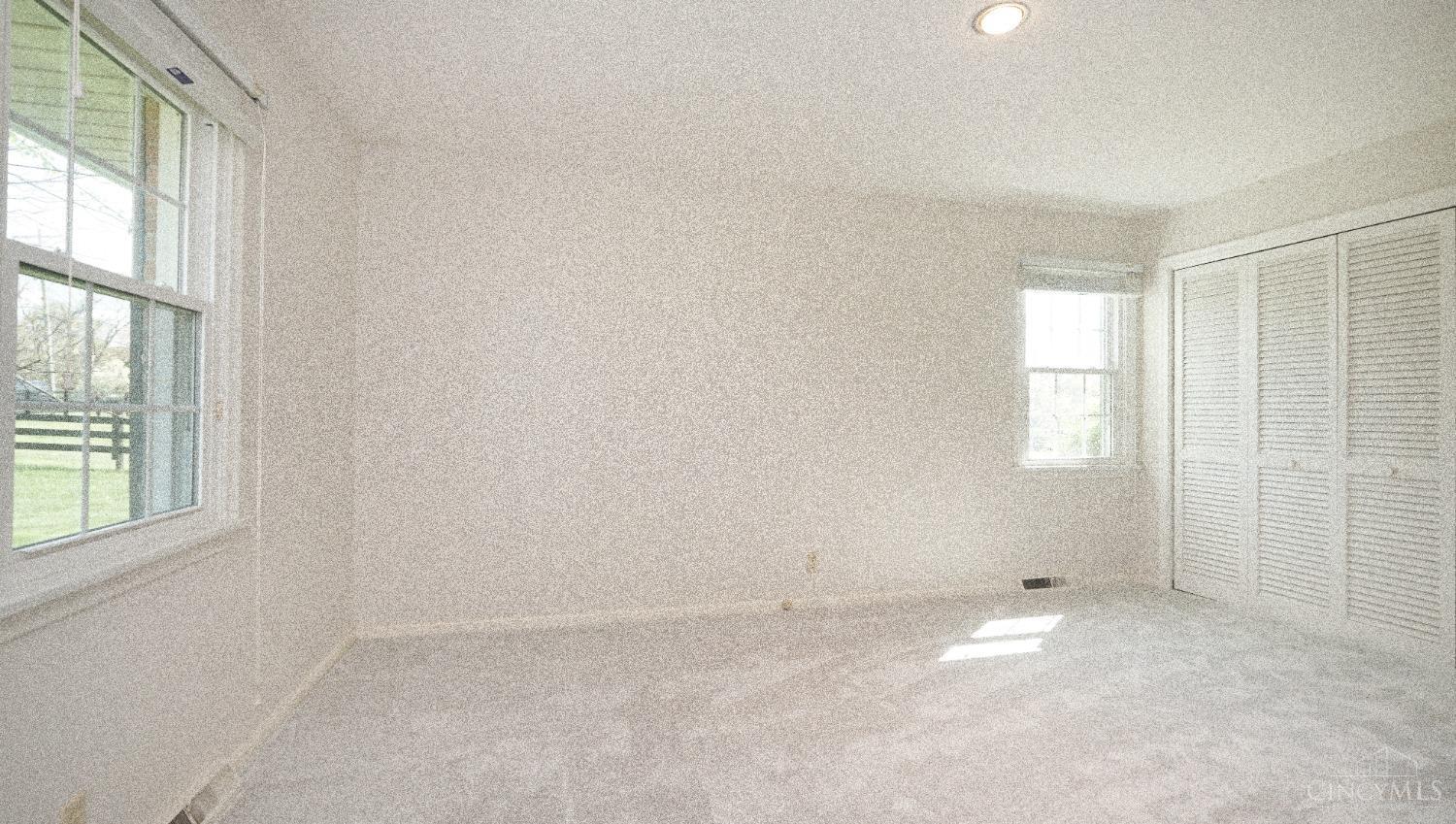 5833 Headgates Road Hamilton, OH 45011 - Photo 19 of 41 Gallery Image 19