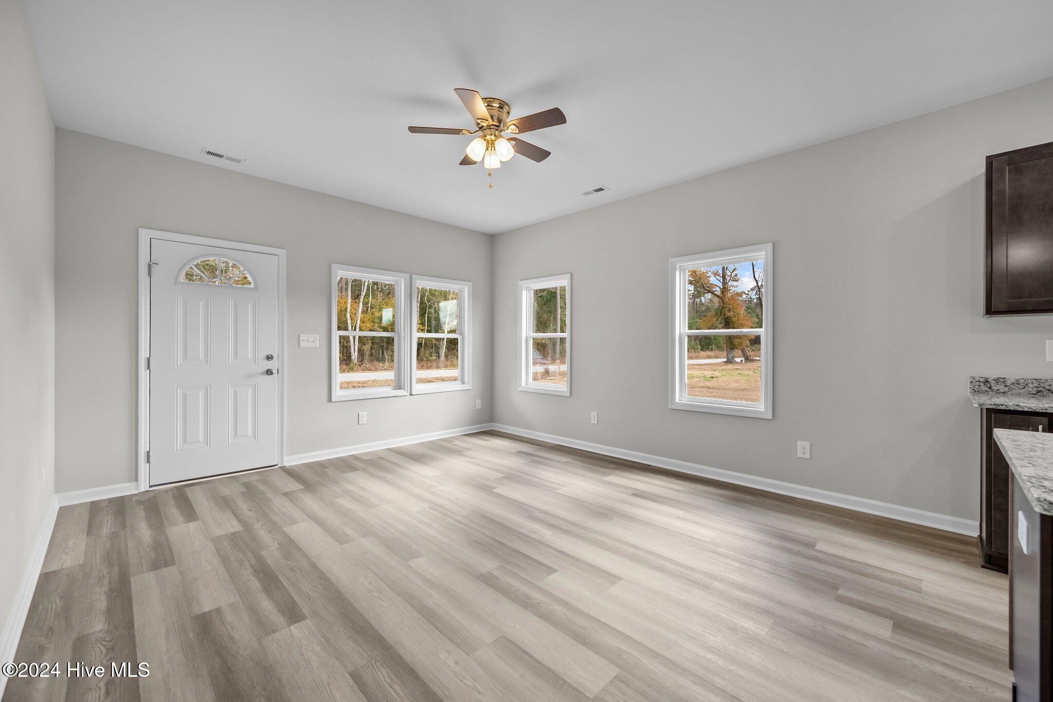 146 Padgett Road Maple Hill, NC 28454 - Photo 10 of 46 6-web-or-mls-_Z723298