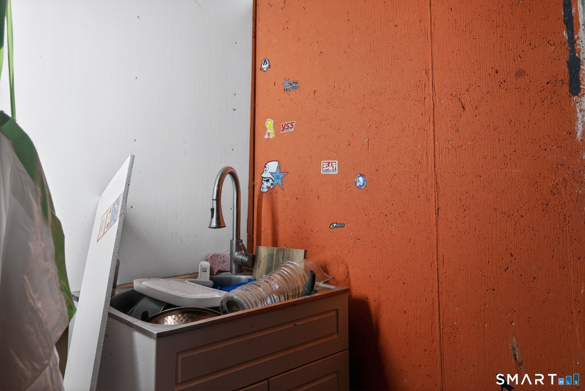 172 Bailey Hill Road Killingly, CT 06239 - Photo 25 of 35 a bathroom with a sink and vanity