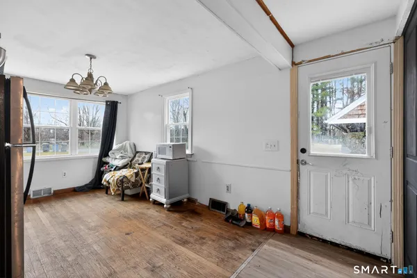 $350,000 | 172 Bailey Hill Road, Killingly, CT 06239