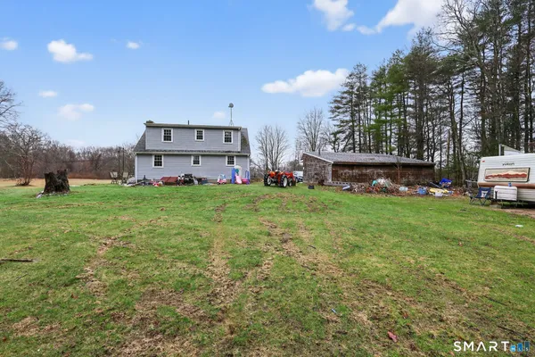 $350,000 | 172 Bailey Hill Road, Killingly, CT 06239