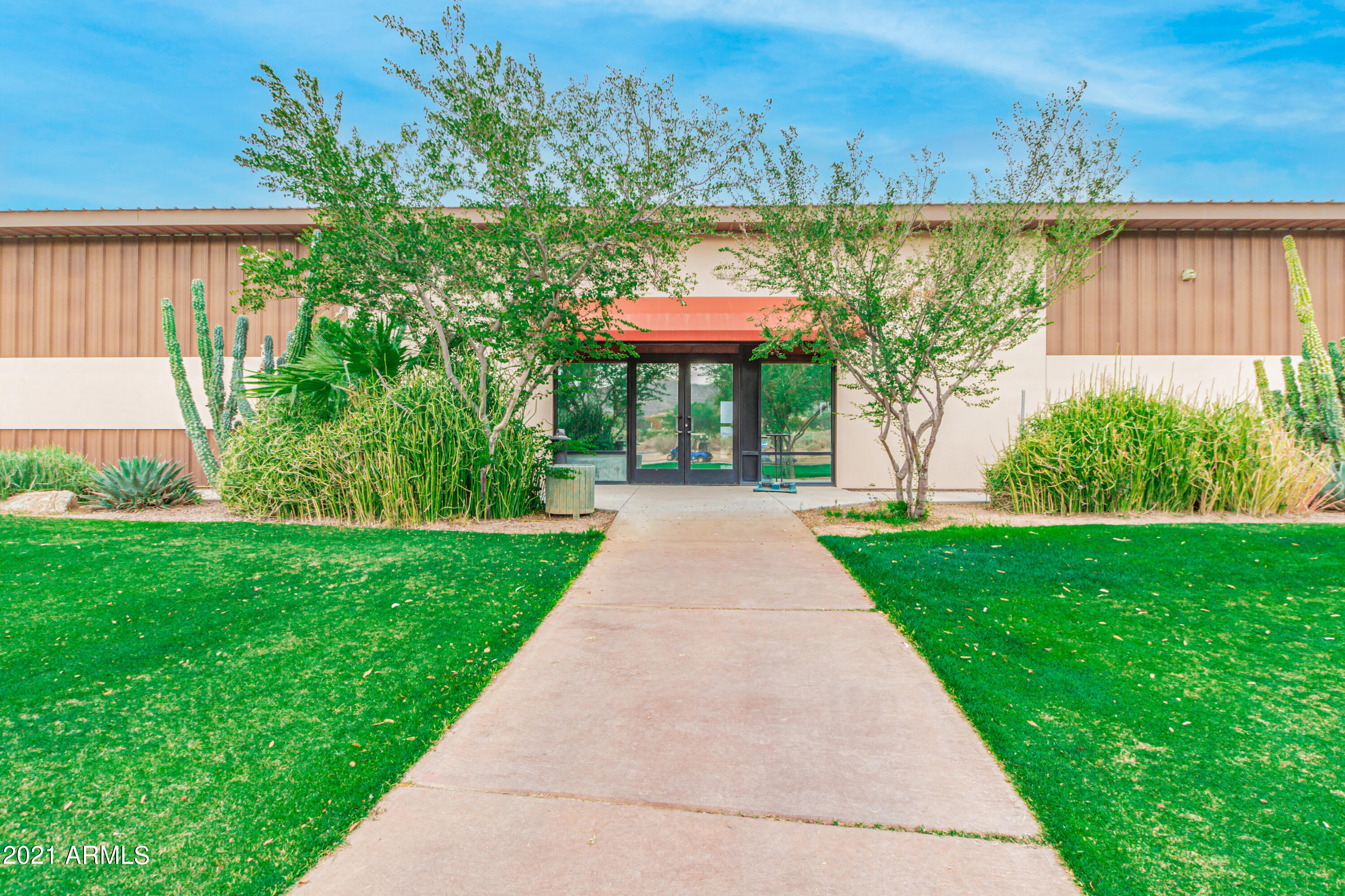 2735 East Carson Road Phoenix, AZ 85042 - Photo 46 of 51 46 - Carson