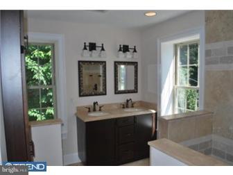 180 Roxborough Avenue Philadelphia, PA 19128 - Photo 7 of 9 Bathroom