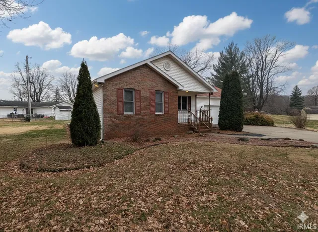 $244,900 | 6 Gail Drive, Vincennes, IN 47591