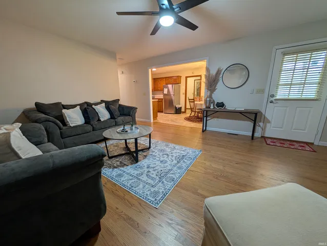 $244,900 | 6 Gail Drive, Vincennes, IN 47591