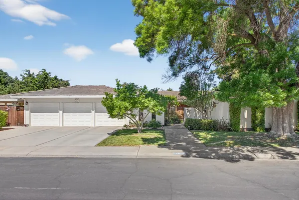 $600,000 | 1909 Chelwood Way, Modesto, CA 95355