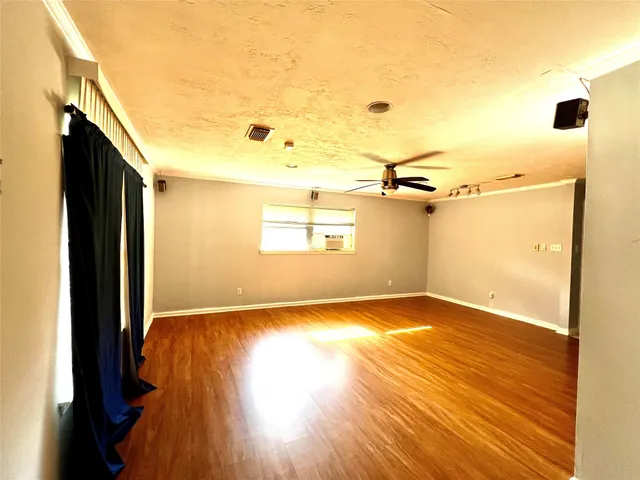 $1,800 | 15703 Jersey Drive, Jersey Village, TX 77040