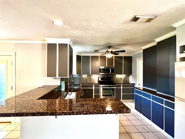 $1,800 | 15703 Jersey Drive, Jersey Village, TX 77040