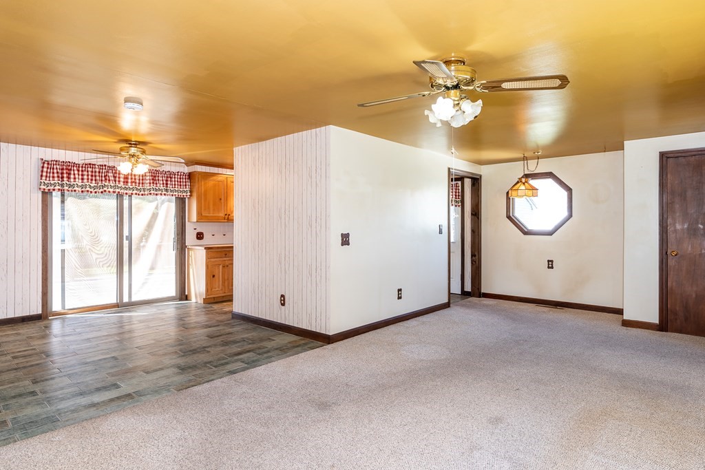 335 Southwick Road Westfield, MA 01085 - Photo 14 of 31 Gallery Image 14