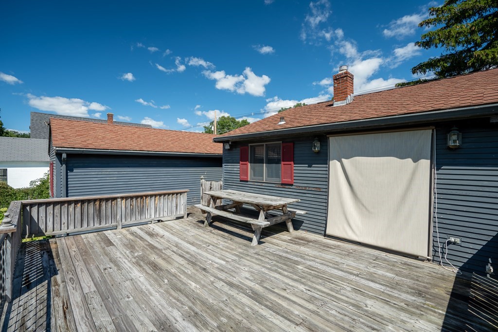335 Southwick Road Westfield, MA 01085 - Photo 8 of 31 Gallery Image 8