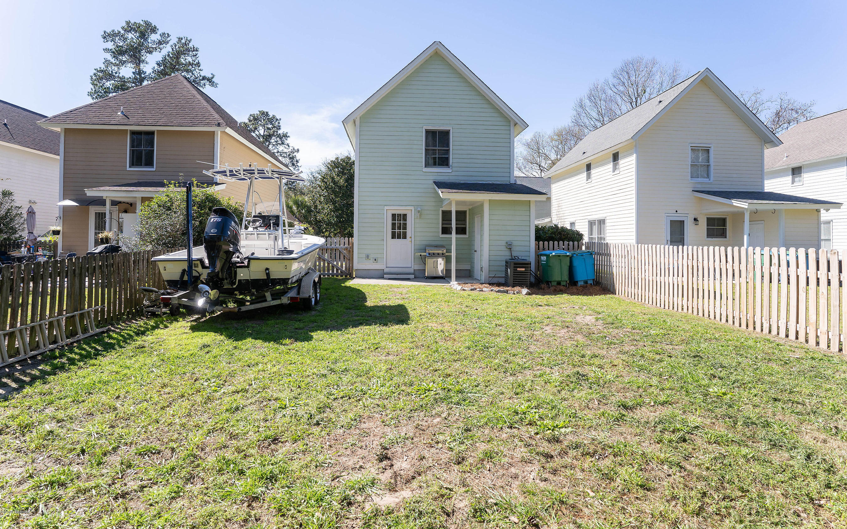 1309 Broad Street Beaufort, SC 29902 - Photo 23 of 29 DSC00099-SMALL