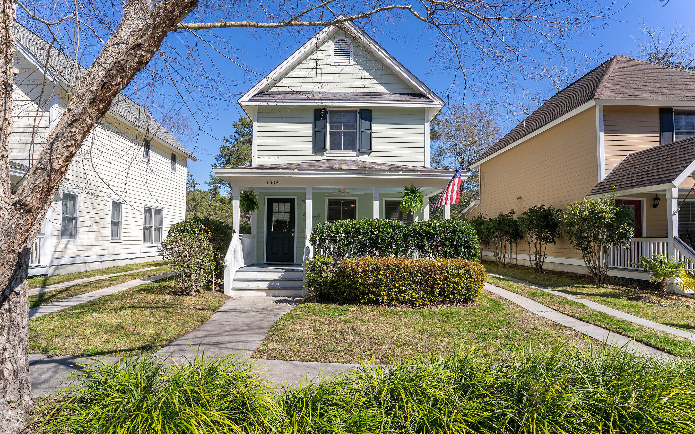 1309 Broad Street Beaufort, SC 29902 - Photo 24 of 29 DSC00104-SMALL