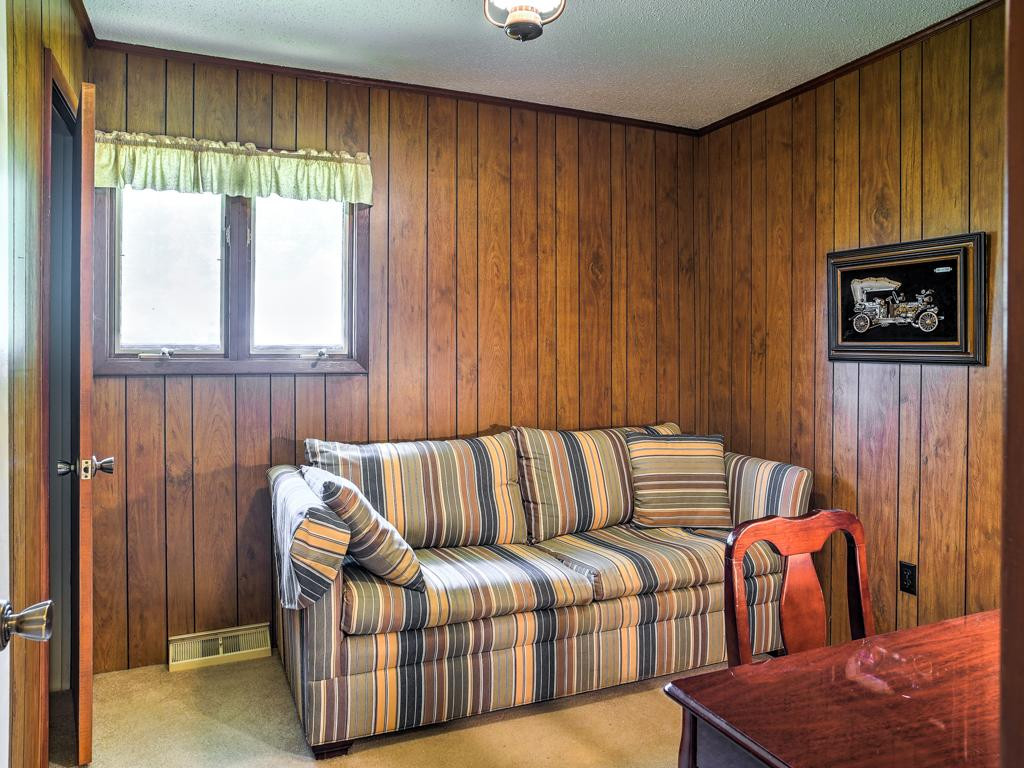 738 Grove Avenue Erwin, TN 37650 - Photo 22 of 36 Photo 22