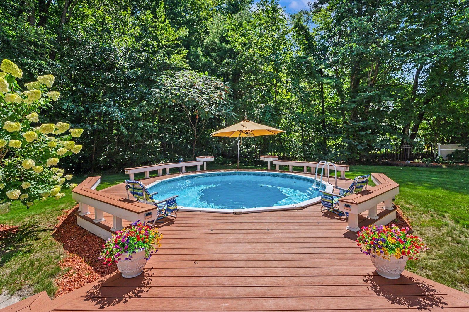 5 Cardinal Circle Derry, NH 03038 - Photo 3 of 55 Gallery Image 3