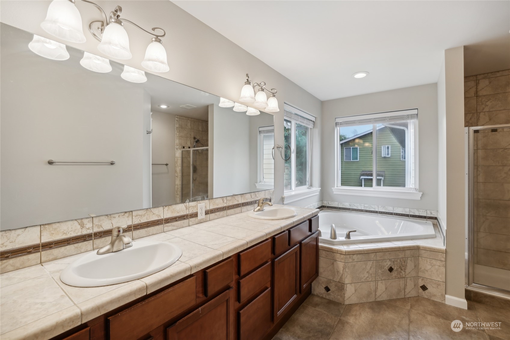 2820 Northeast 7th Street Renton, WA 98056 - Photo 11 of 25