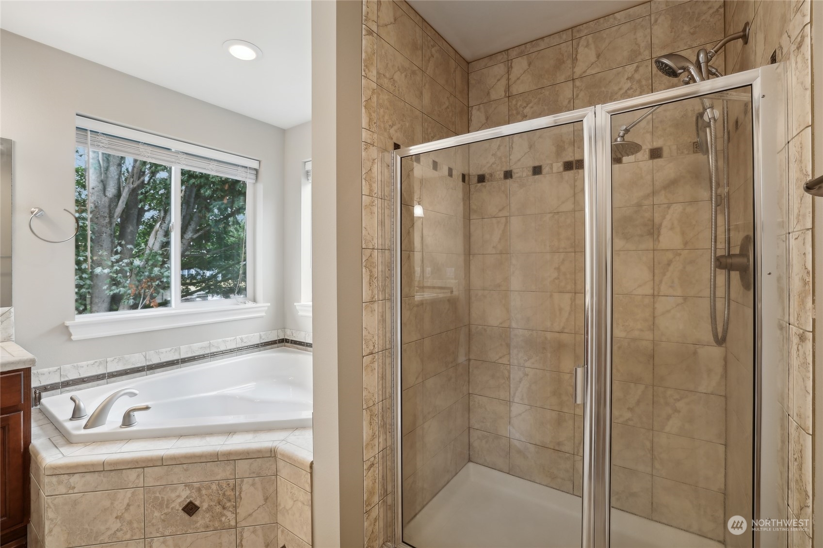 2820 Northeast 7th Street Renton, WA 98056 - Photo 12 of 25