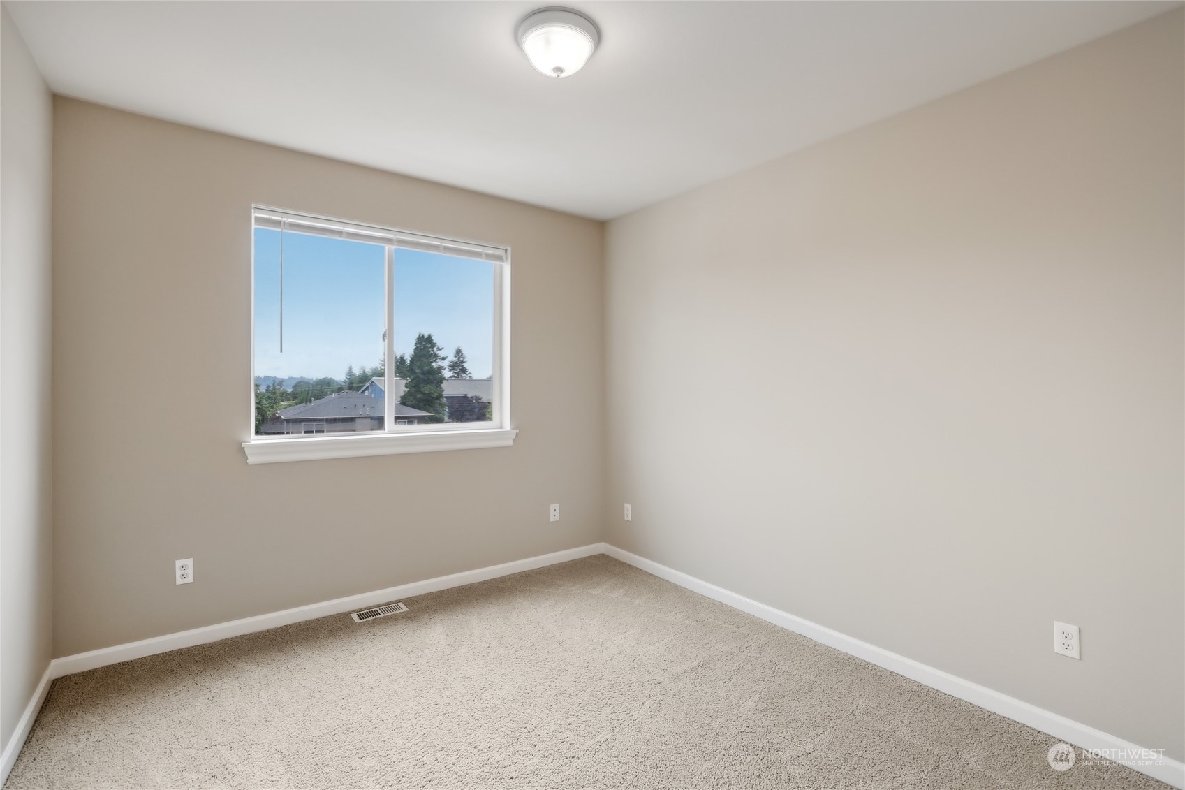 2820 Northeast 7th Street Renton, WA 98056 - Photo 16 of 25
