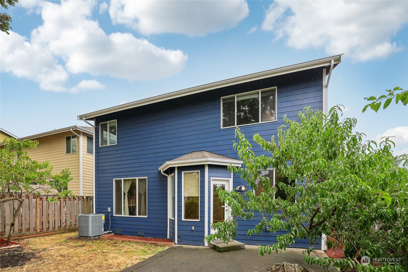 2820 Northeast 7th Street Renton, WA 98056 - Photo 23 of 25