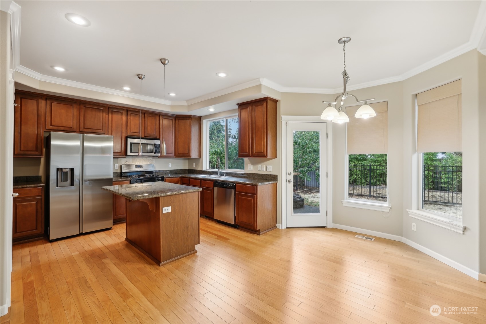 2820 Northeast 7th Street Renton, WA 98056 - Photo 6 of 25