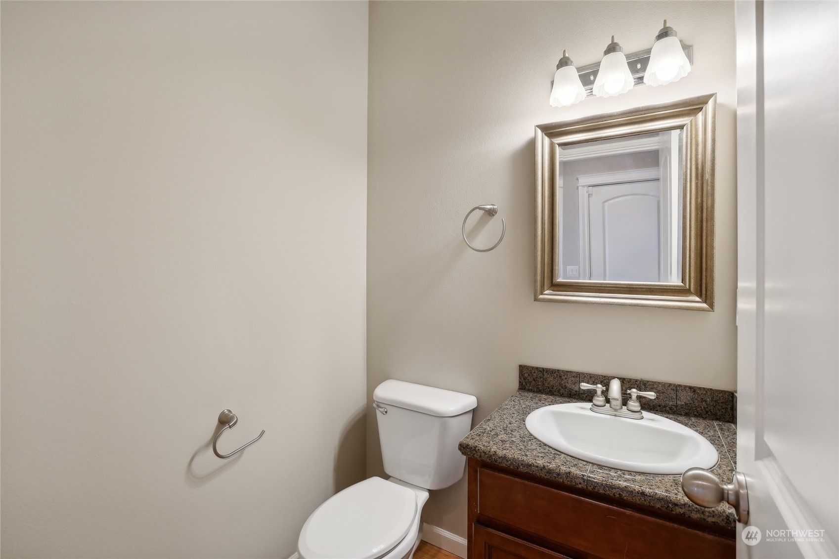 2820 Northeast 7th Street Renton, WA 98056 - Photo 9 of 25