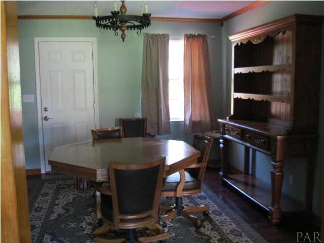 2427 Tate Road Cantonment, FL 32533 - Photo 5 of 8 Gallery Image 5