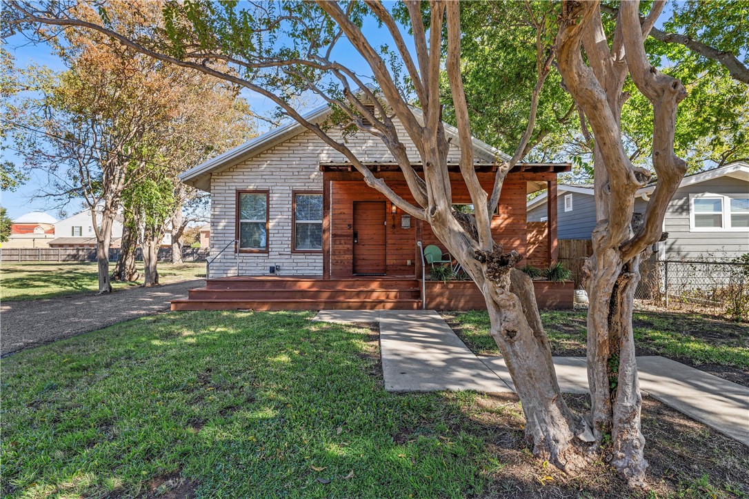 618 South 7th Street Waco, TX 76706 - Photo 3 of 57