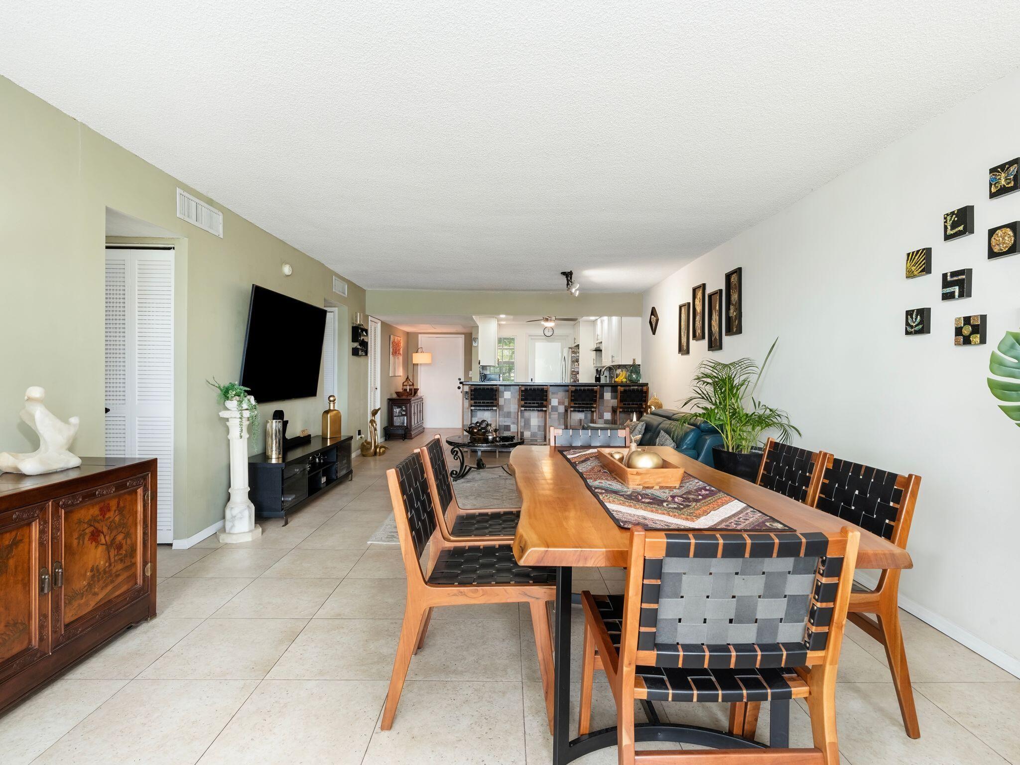 3100 North Course Lane, Unit 107 Pompano Beach, FL 33069 - Photo 5 of 32 19. 3100 N Course Ln Unit 107 Interior