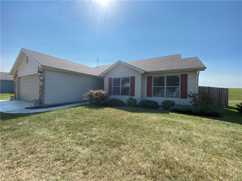 1202 Eastridge Drive Decatur, IN 46733 - Photo 2 of 26