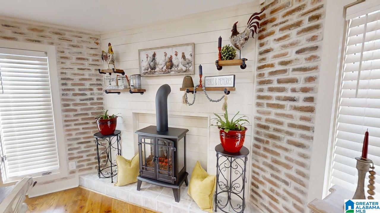 900 Shades Cliff Road Jasper, AL 35504 - Photo 22 of 60