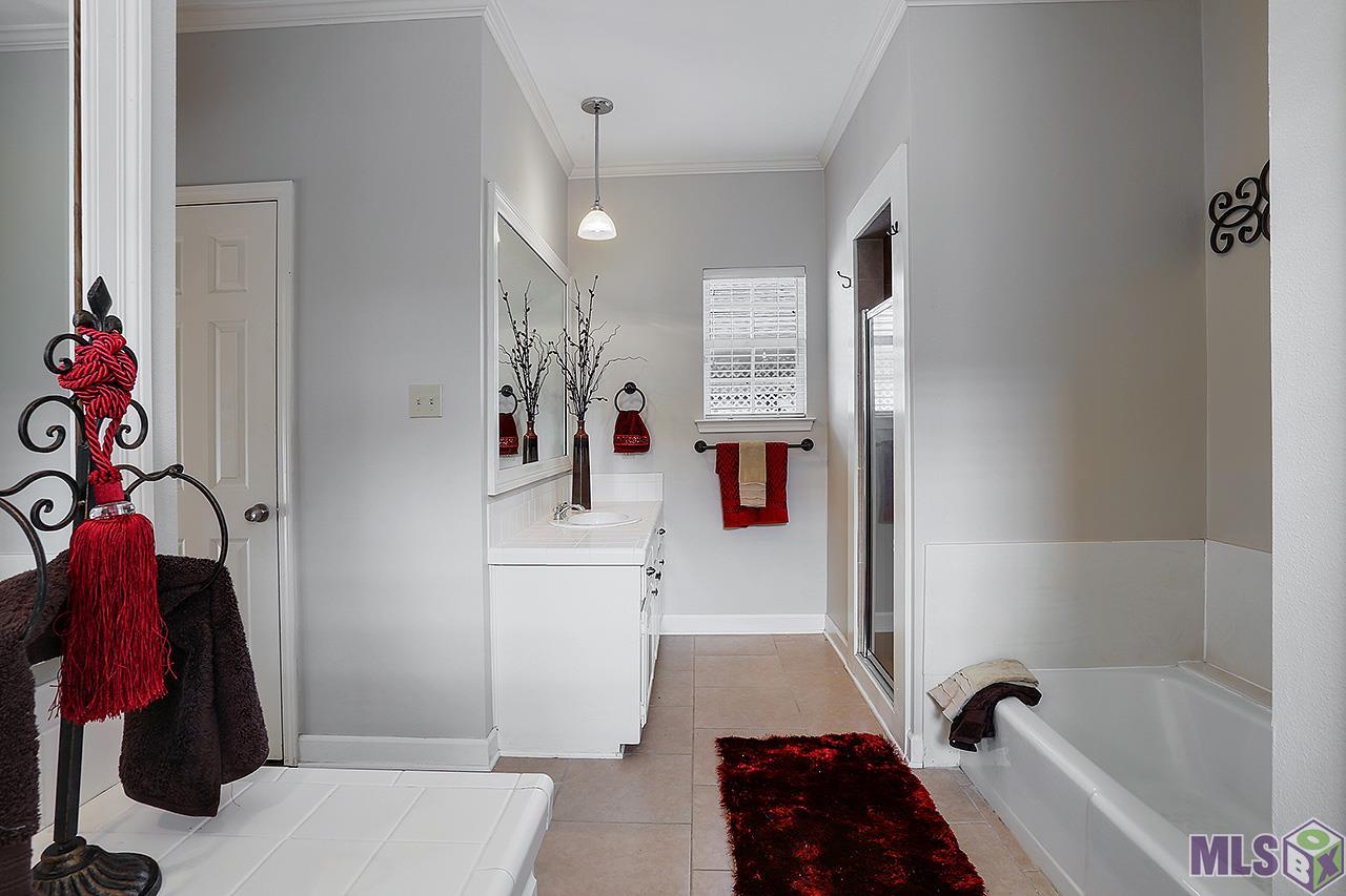 6237 Riverbend Boulevard Baton Rouge, LA 70820 - Photo 8 of 20 Gallery Image 8