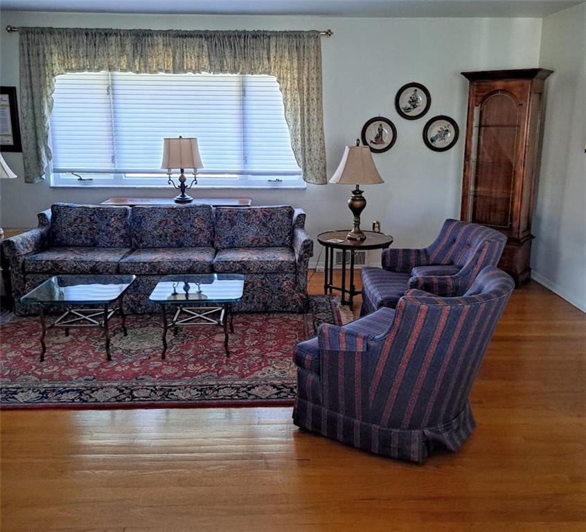 117 Germaine Road Butler, PA 16001 - Photo 6 of 27 Living room