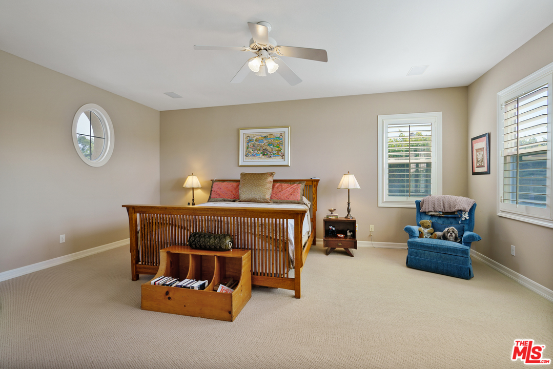 38 Vernon Newport Coast, CA 92657 - Photo 17 of 54