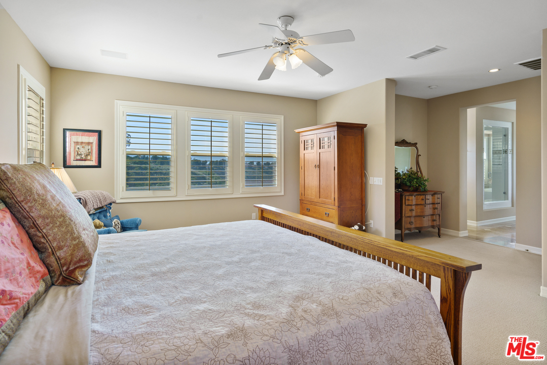 38 Vernon Newport Coast, CA 92657 - Photo 18 of 54