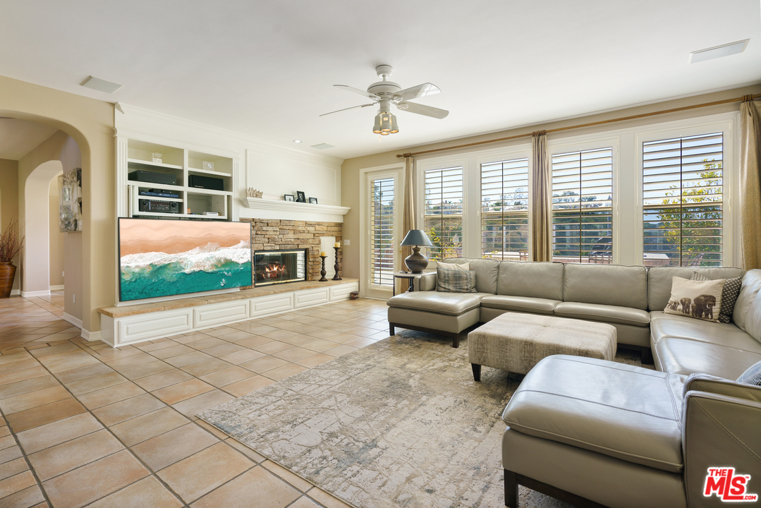 38 Vernon Newport Coast, CA 92657 - Photo 6 of 54