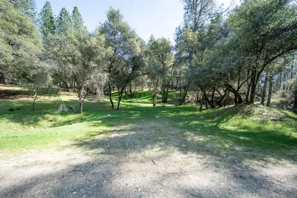 $98,000 | 1621 Coyote Drive, Murphys, CA 95247