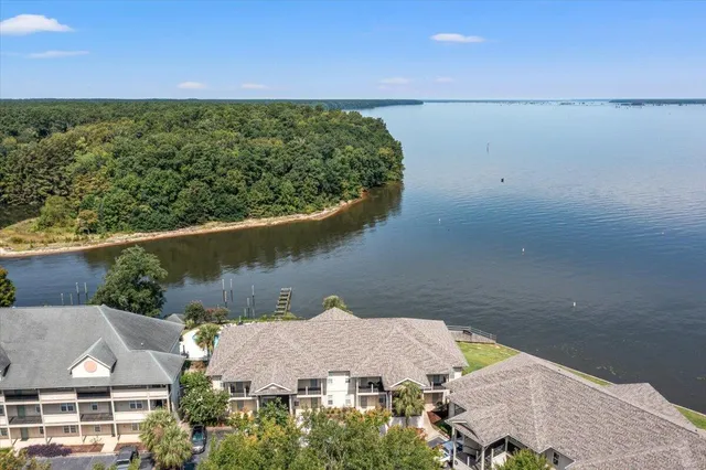 $330,000 | 507 Ballard Lane, Santee, SC 29142