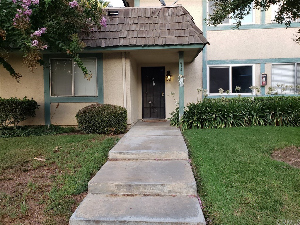 1435 Clemson Way Riverside, CA 92507 - Photo 2 of 27