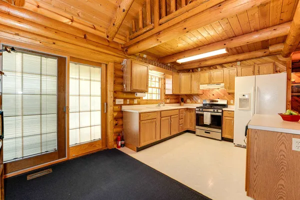 $3,400,000 | 8580 Roelke Road, Blue Mounds, WI 53517