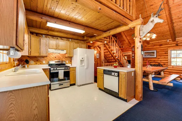 $3,400,000 | 8580 Roelke Road, Blue Mounds, WI 53517