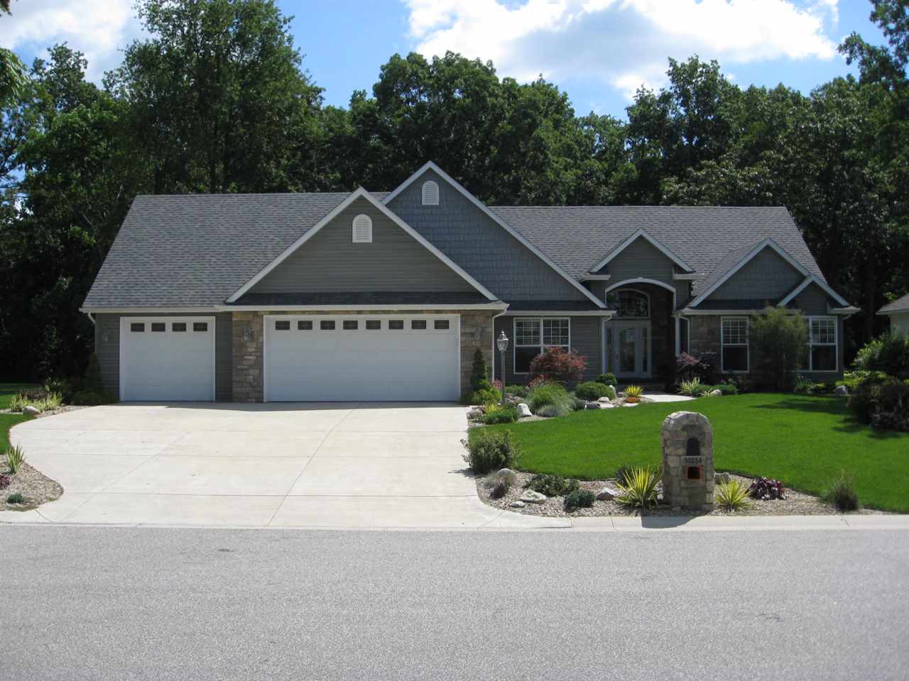 50554 Cobus Ridge Lane Granger, IN 46530 - Photo 1 of 29 Gallery Image 1