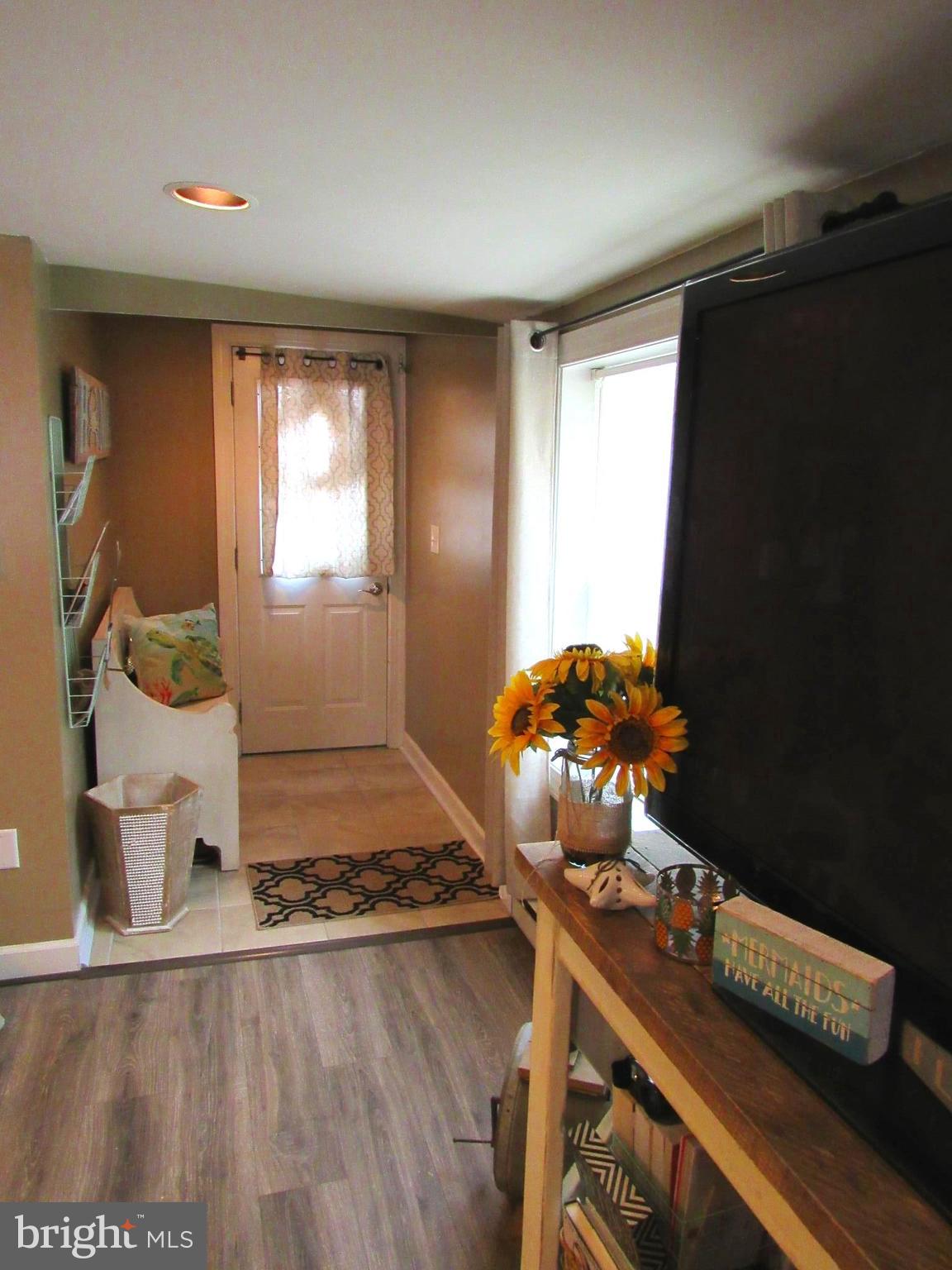 609 Cresswell Road Brooklyn, MD 21225 - Photo 21 of 25 Second entrance