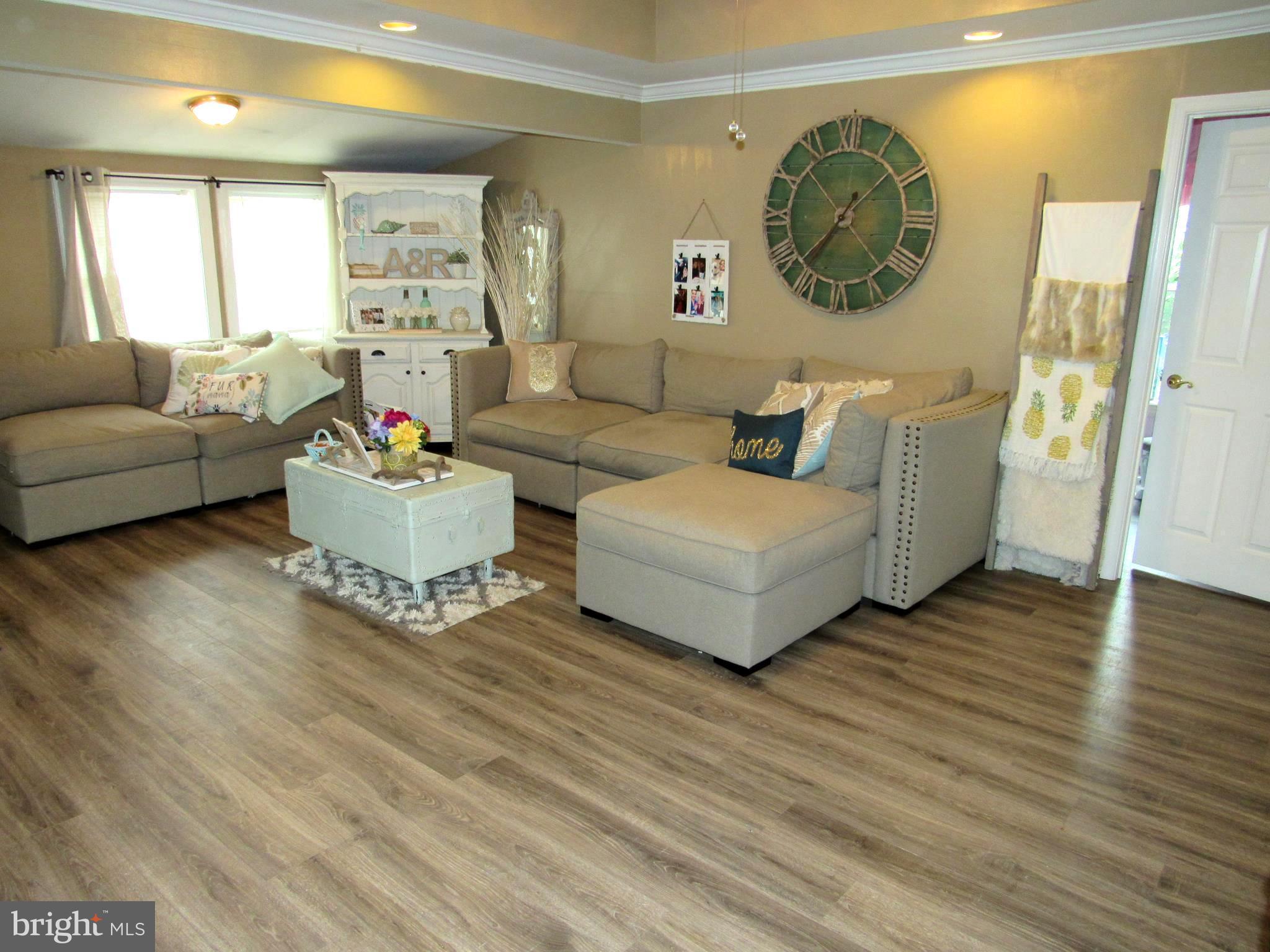 609 Cresswell Road Brooklyn, MD 21225 - Photo 4 of 25 Family Room angle 2