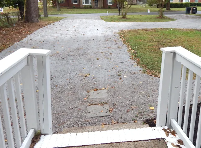 $3,000 | 2311 Eastland Avenue, Unit B, Nashville, TN 37206