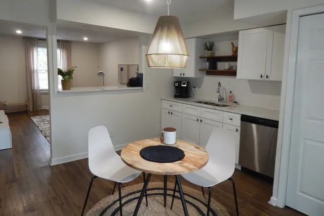 $3,000 | 2311 Eastland Avenue, Unit B, Nashville, TN 37206