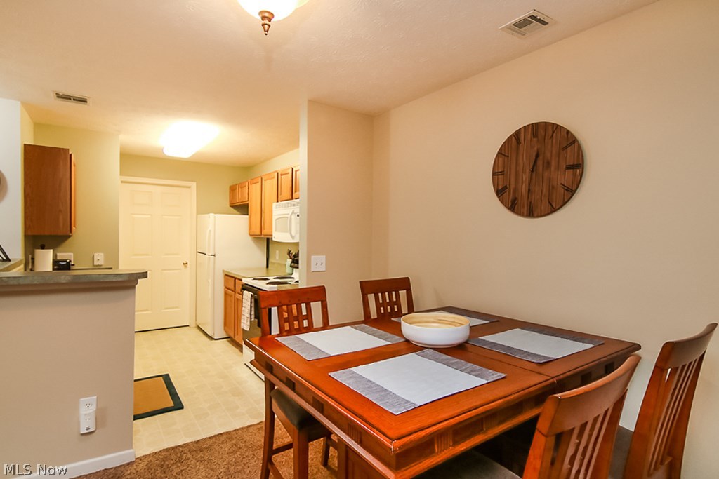 29882 Center Ridge Road, Unit 121 Westlake, OH 44145 - Photo 7 of 15