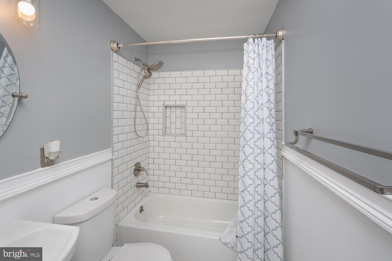 3502 Sussex Road Baltimore, MD 21207 - Photo 13 of 31