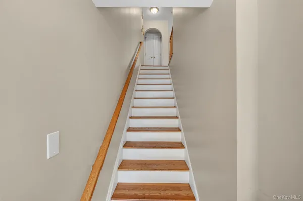 a view of entryway